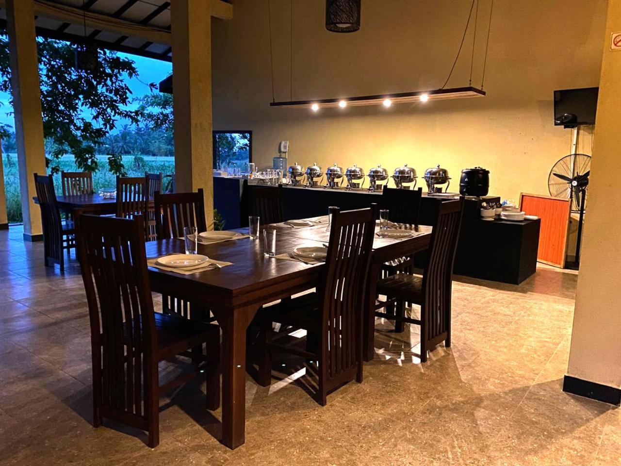 Athyantha Resort Anuradhapura Exterior photo