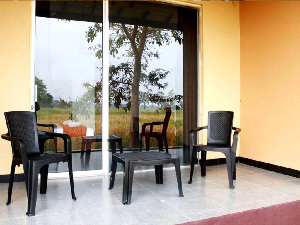 Athyantha Resort Anuradhapura Exterior photo